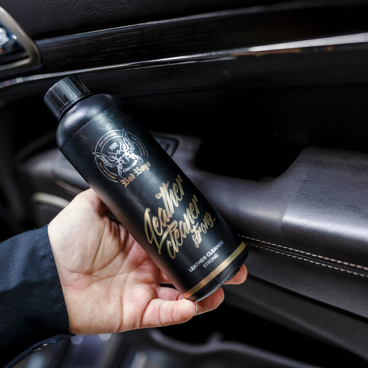 Soluție intensă pentru curățarea pielii foarte murdare – Bad Boys Leather Cleaner Strong, 500 ml