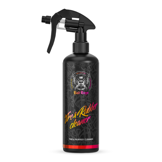 Curățare și degresare anvelope & chedere – BadBoys Tire & Rubber Cleaner 500 ml