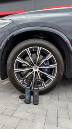 După îngrijirea roților – jantă curată și anvelopă finisată, alături de Wheel Cleaner Bleeding, Ceramic Tyre Dressing și aplicatorul GTools