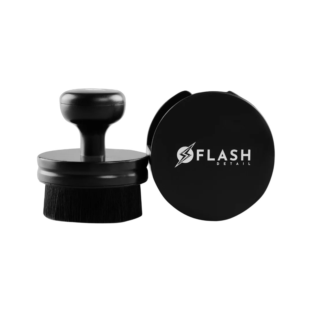 Perie pentru aplicarea dressingului pe anvelope – Flash Detail